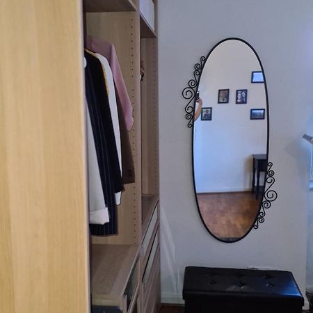 Gemuetliches Zimmer In Einer Altbauwohnung In Der Stadt ヴュルツブルク エクステリア 写真